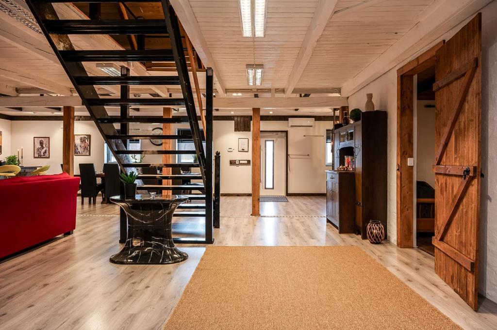 Unique Rustic Property In Skane Linderod Bagian luar foto