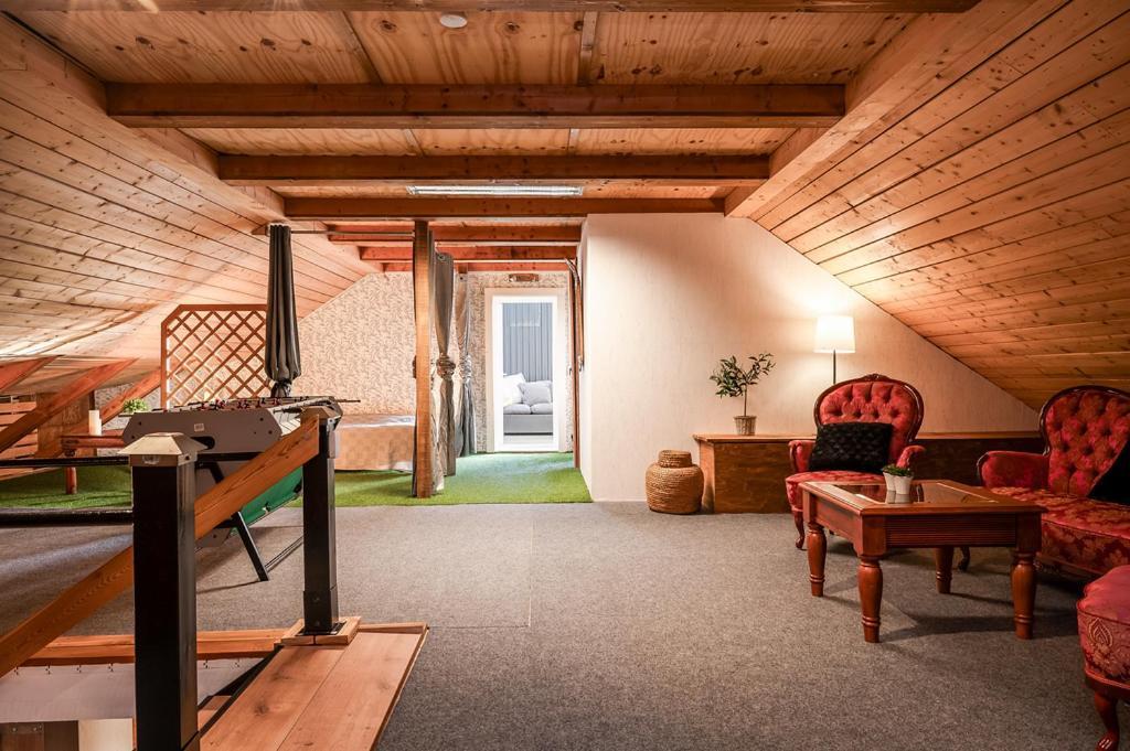 Unique Rustic Property In Skane Linderod Bagian luar foto